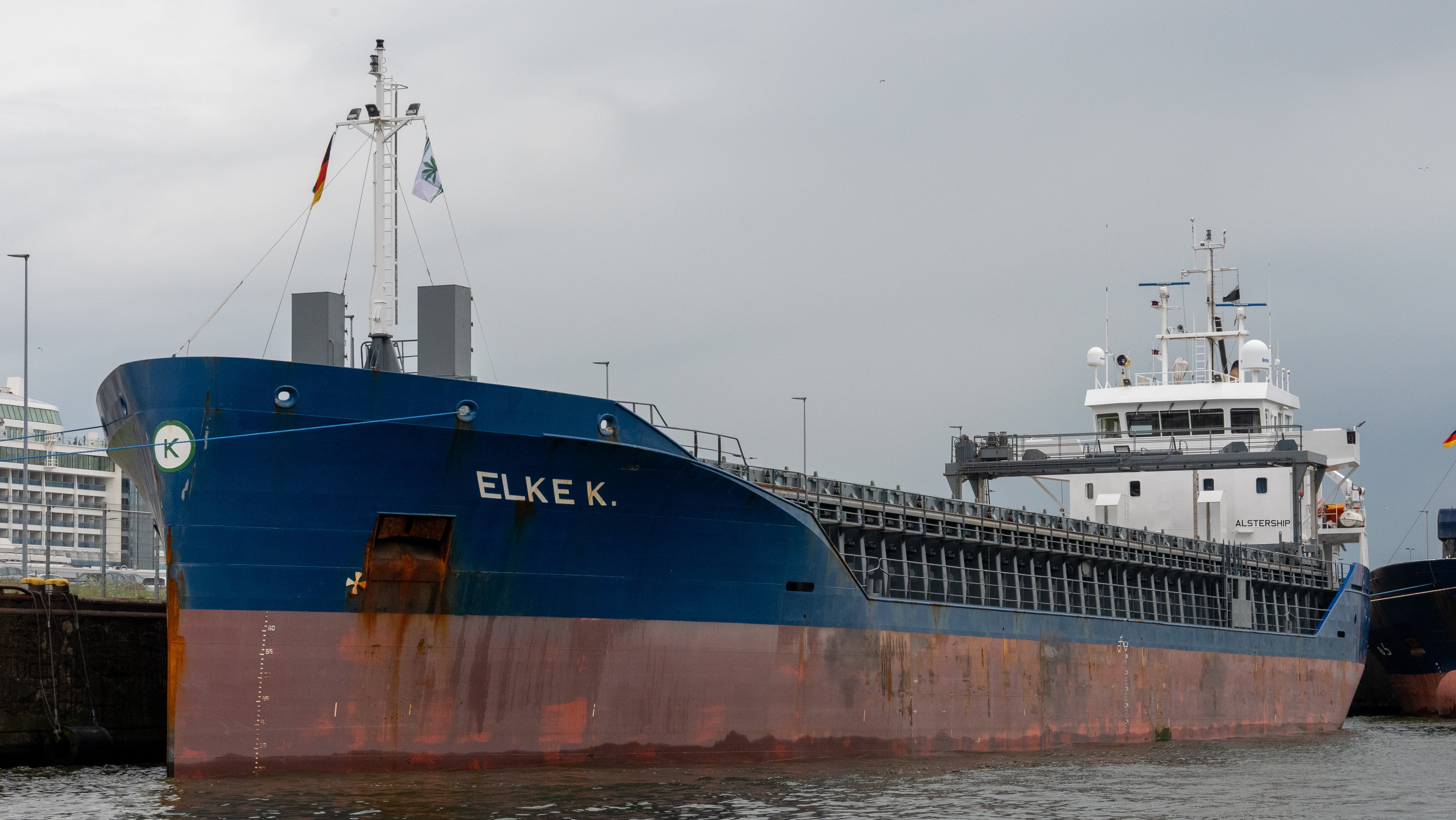 ELKE K.