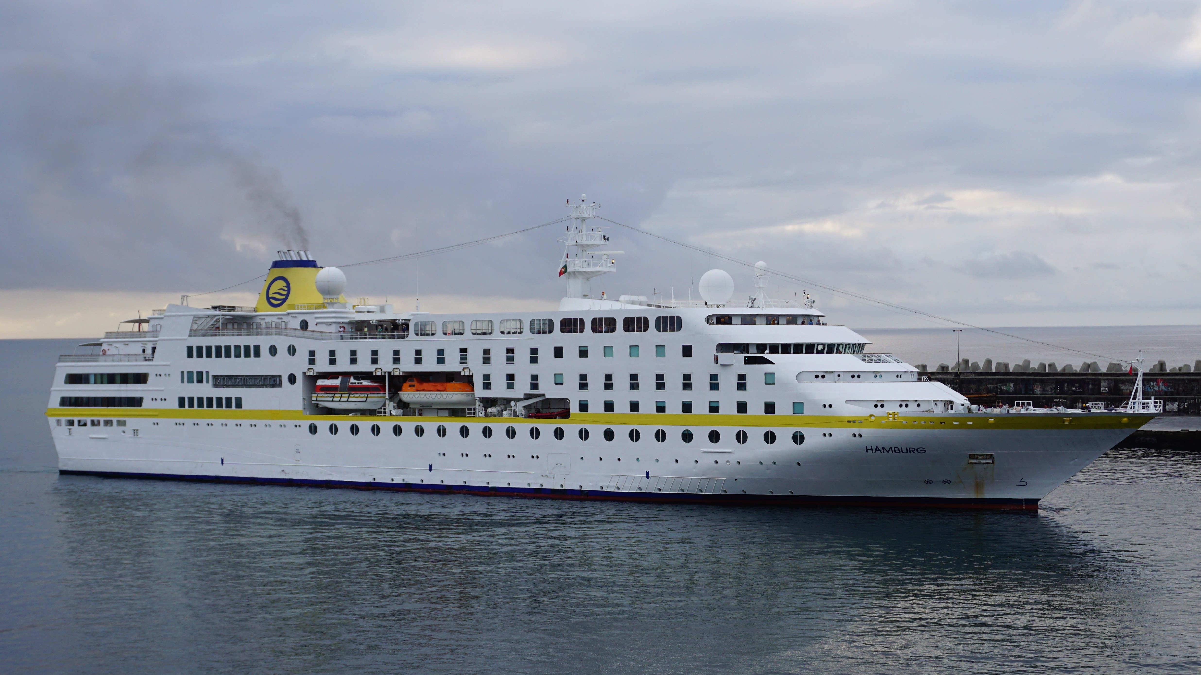 M/V HAMBURG